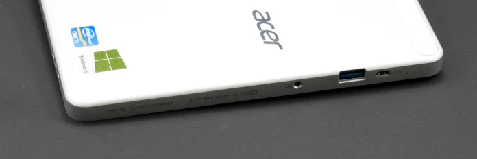 Acer W700-6.jpg