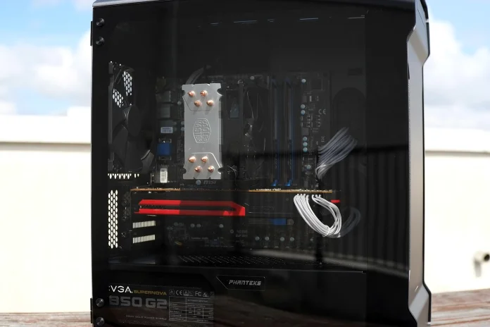 evolv-matx-tg-cable-management-overview.jpg