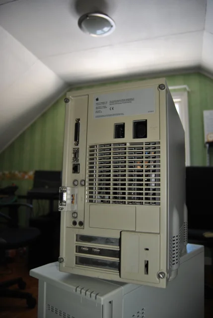 Power Macintosh 8200/120