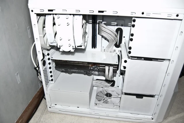 Project White PC by Welen