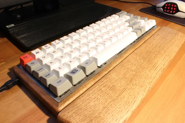 Custom atomic keyboard