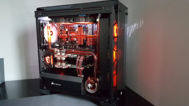 Carbon Red 570X