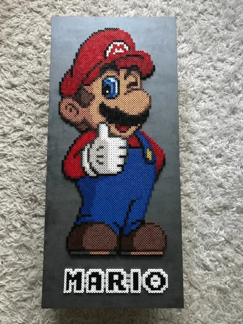 Pixel Art - Mario på tavla i trä