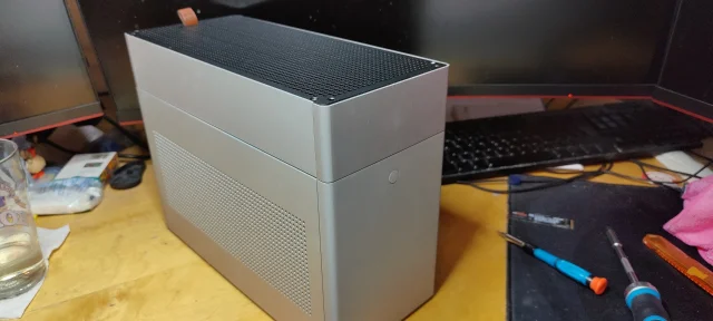Mini-ITX Gaming dator med Louqe Ghost S1 chassi