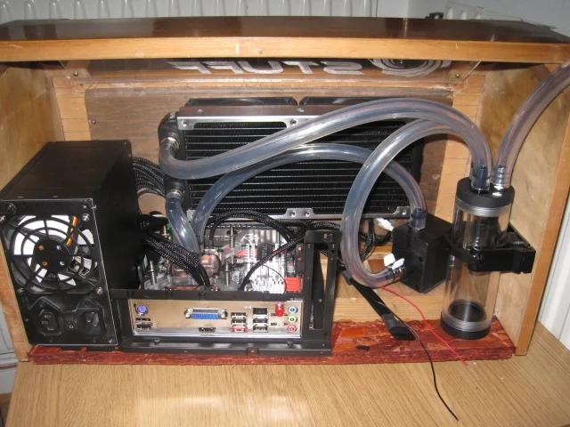 Radio dator