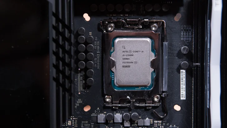 Intel skruvar på budgetsegmentet med Core 14000 "Raptor Lake Refresh"
