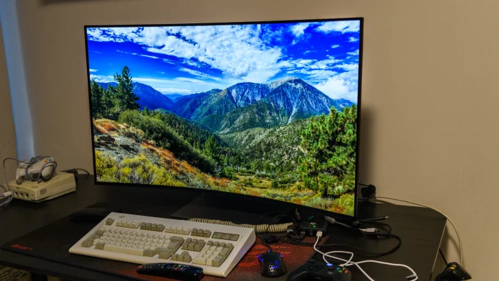 Testpilot: LG OLED Flex 42LX3 – TV:n som svänger