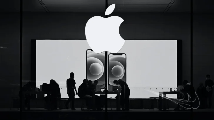 Uppåt för Iphone – men Samsung passerar Apple