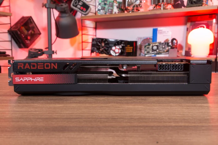 Radeon7800-7700-18.jpg