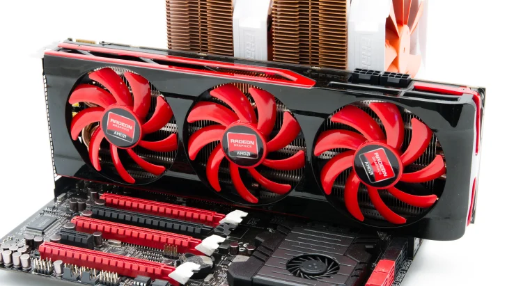 AMD sänker priset på Radeon HD 7990
