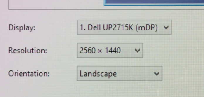 Dell_UP2715K_skalning_Display_2560x1440.jpg