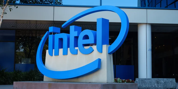 Företagshemligheter från Intel läcker ut på Twitter