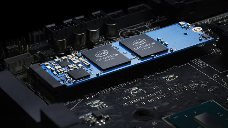 Intel når 10 miljoner tillverkade SSD-enheter med minnestekniken QLC