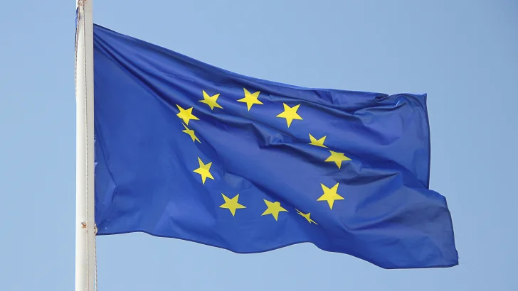 EU röstar igenom förslag om tillfällig massövervakning
