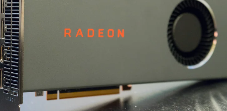 AMD Radeon RX 5700 XT från XFX på bild