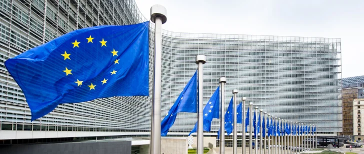 EU föreslår hårdare reglering av IT-jättar