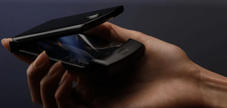 Motorola och Samsung förbereder nätta flip-telefoner