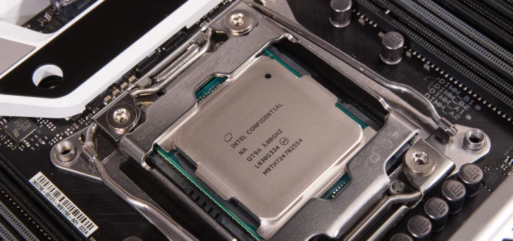 Intel rapporterar rekordomsättning men lägre marginaler