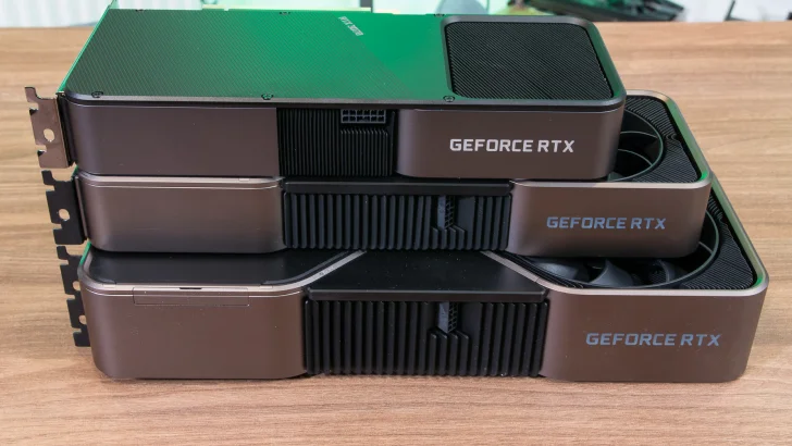 Geforce RTX 4000-serien uppges legat på lager i månader