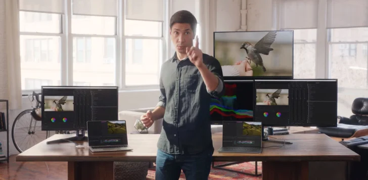 Intel hånar Apple – med skådespelaren från "I'm a Mac"-reklamer