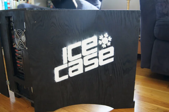 Projekt: IceCase