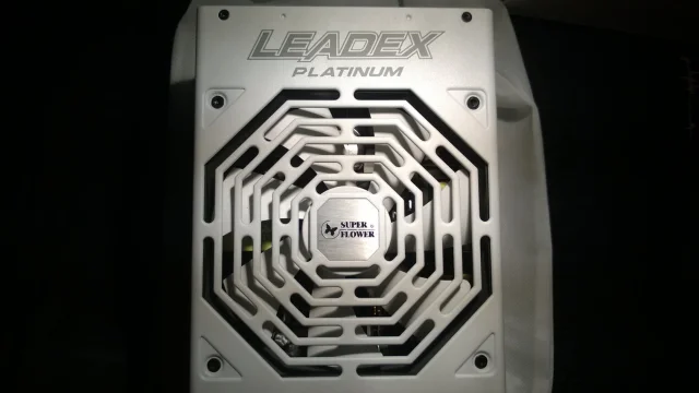 Super Flower Leadex Platinum 