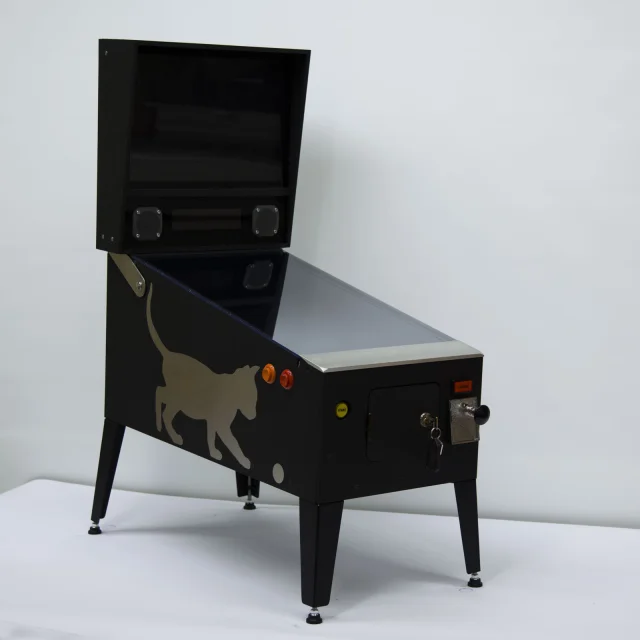 .525 Pinball Machine - Meow Edition
