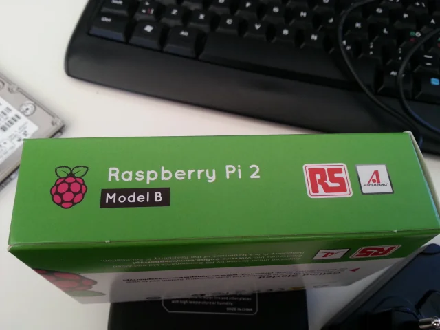 Raspberry Pi 2 - HTPC/Övervakningssystem med UPS