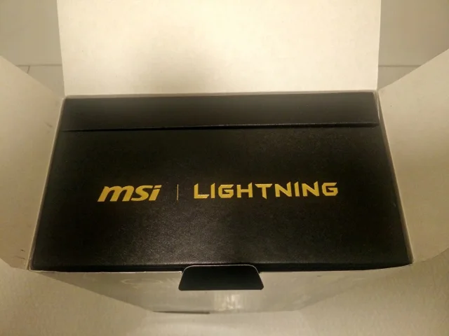 MSI GTX980Ti Lightning Unboxing