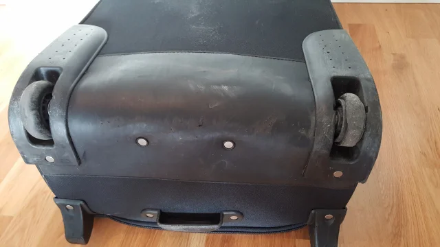 Hjulmodd resväska