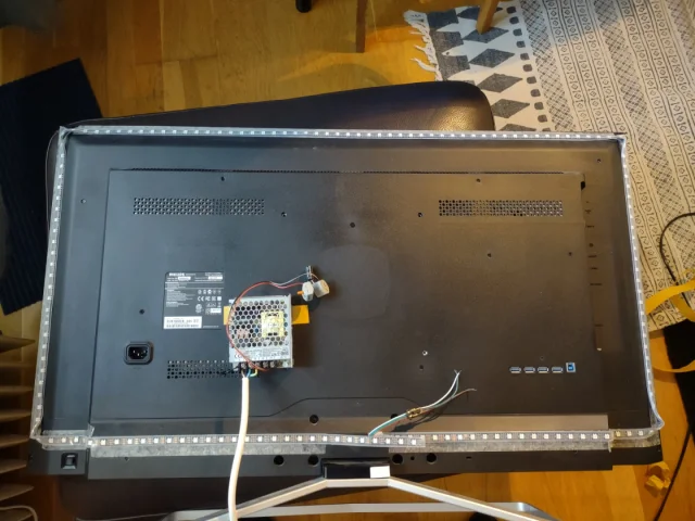 DIY Ambilight med Arduino och RGB LED-remsa