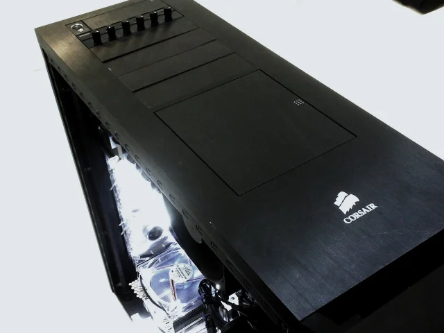 Corsair Obsidian 800D + Sleevat HX750