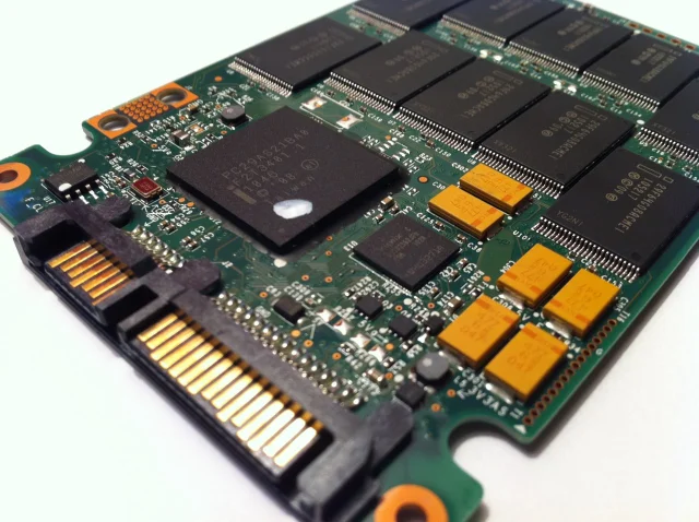 intel 320 80gb SSD