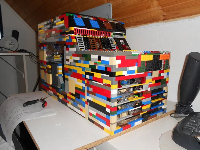 Lego dator